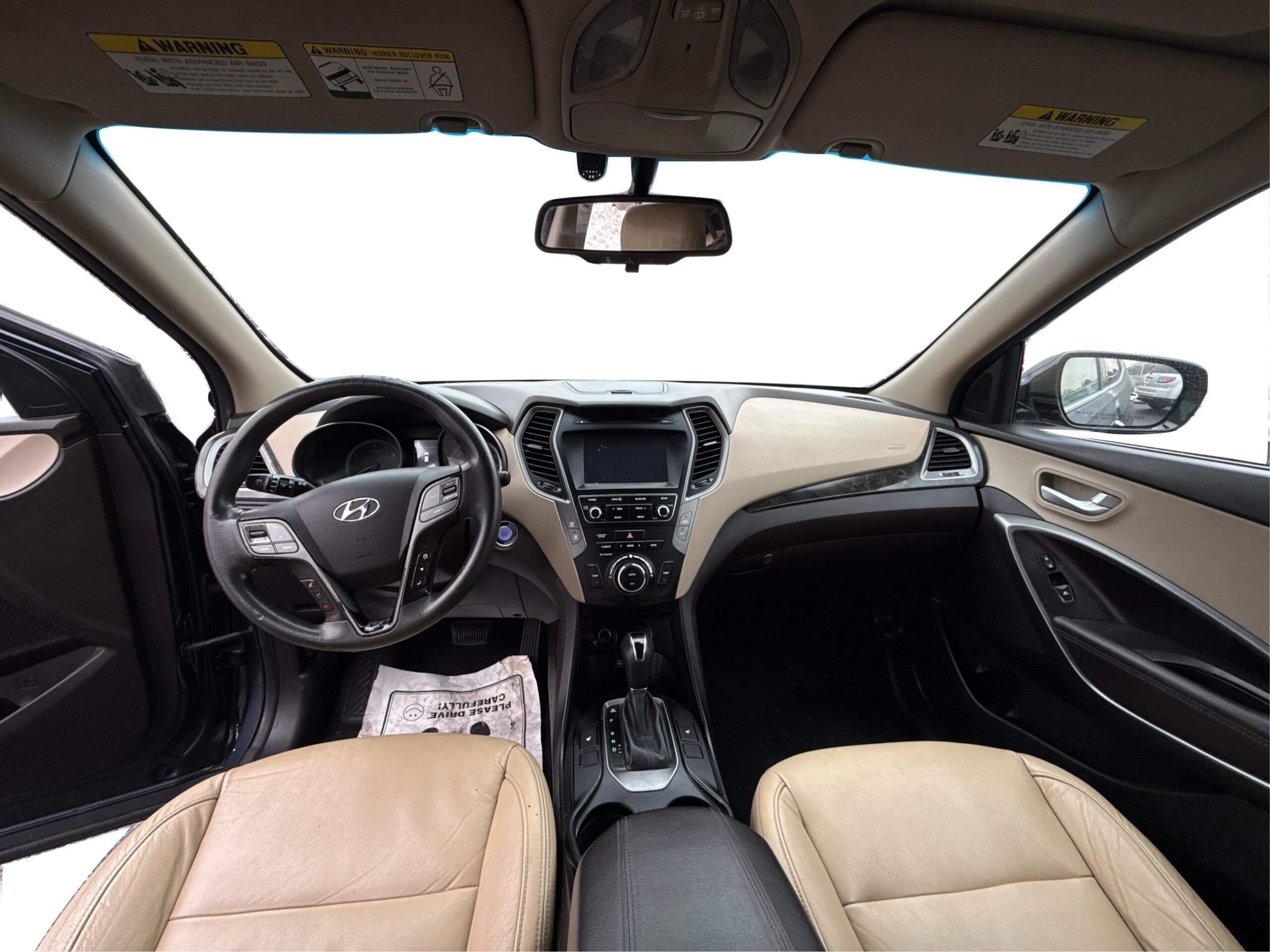 2_white_1771424484_in_001_1