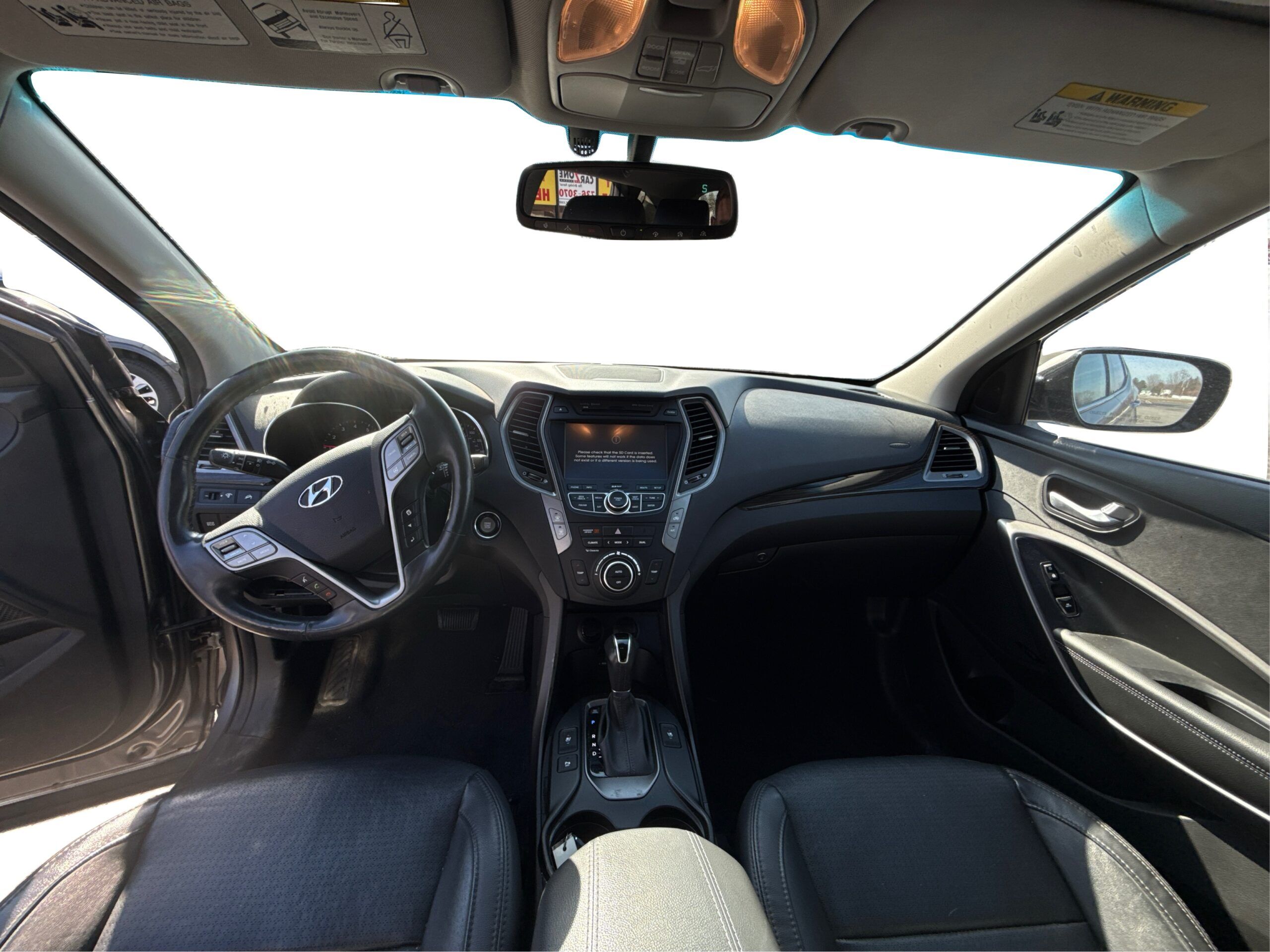 2_white_1772205043_in_001_1