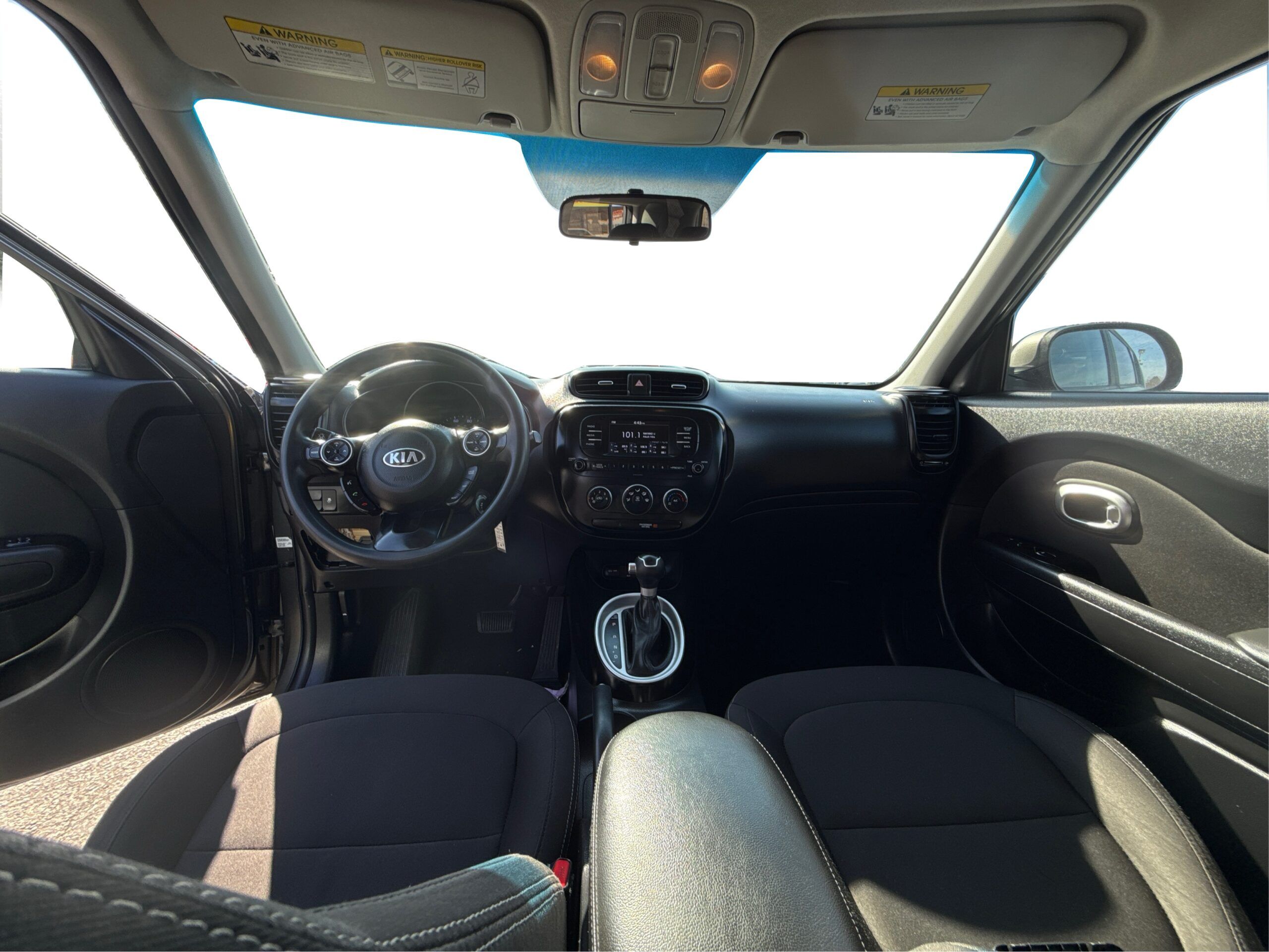 2_white_1772205605_in_001_1