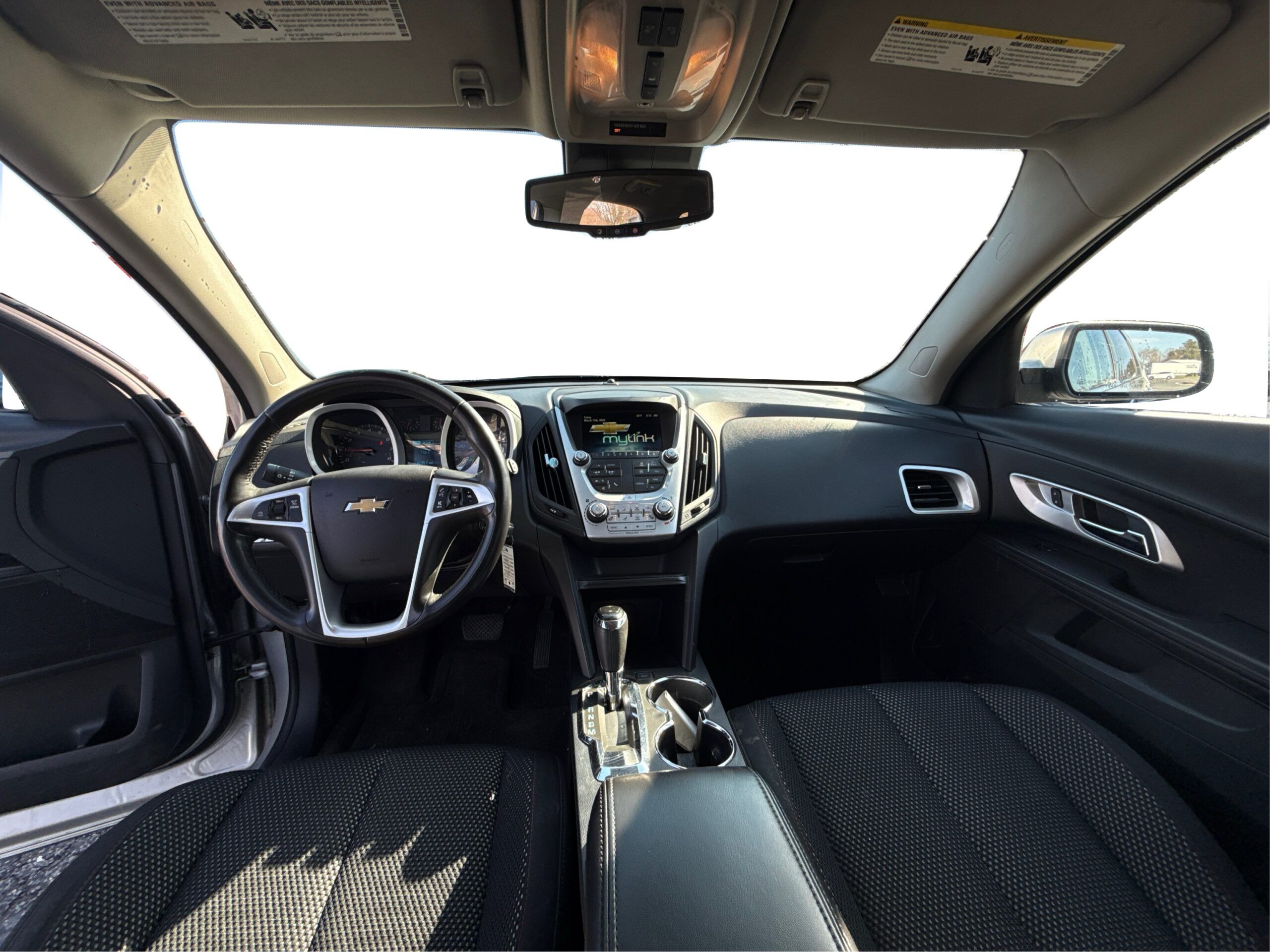 2_white_1773411270_in_001_1