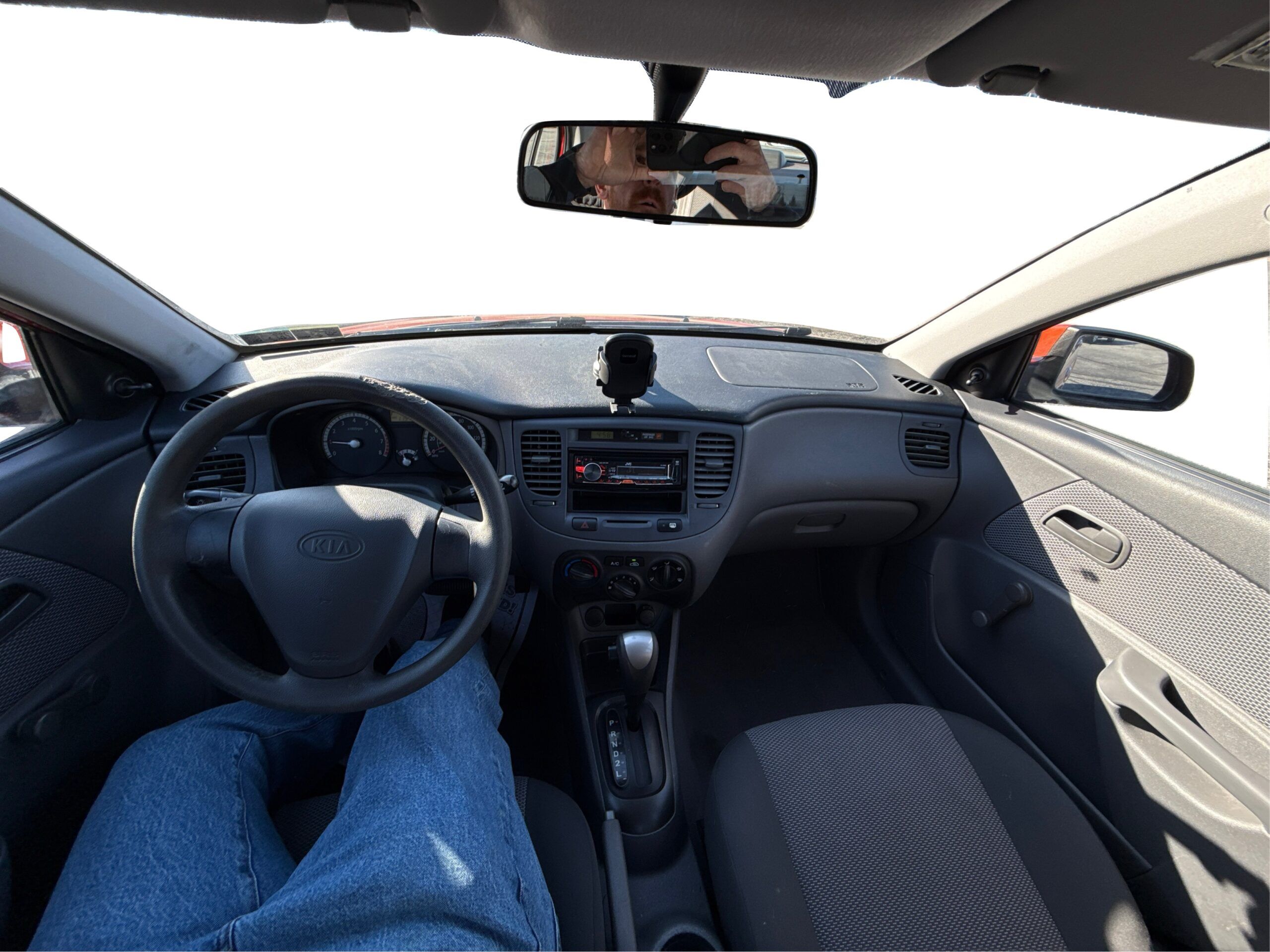 2_white_1774013422_in_001_1