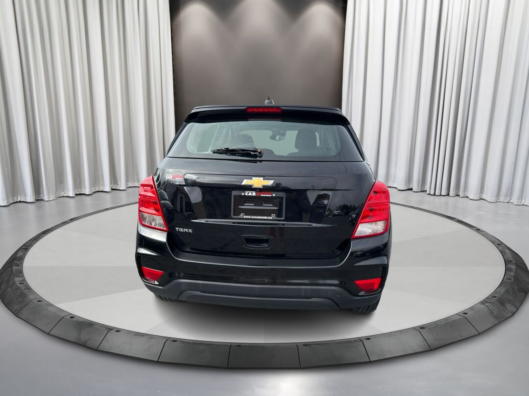 1775828810473_edited_rez4320_-OprcXl-ah4EVv1_E6xz_4