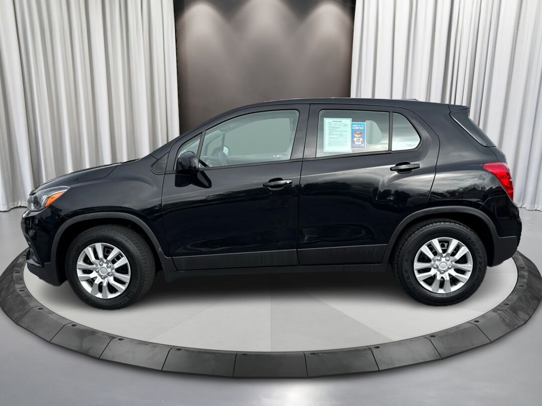 1775828827407_edited_rez4320_-OprcXl-ah4EVv1_E6xz_8